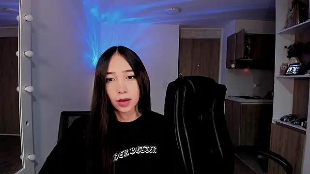 Mikeyvioleta  online show from 12-02-25, 11:00