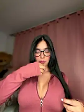MiaSofia   online show from 05-24-26, 04:39