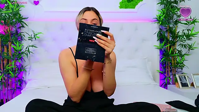 AriannaSins online show from 10-03-25, 04:48