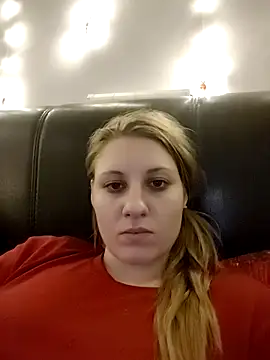 SandyCassie online show from 12-14-25, 08:13