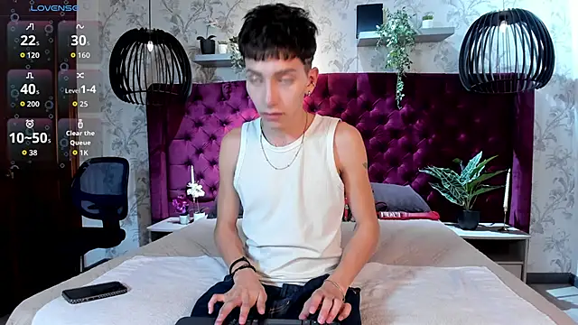 Tiam muller online show from 12-22-25, 03:36