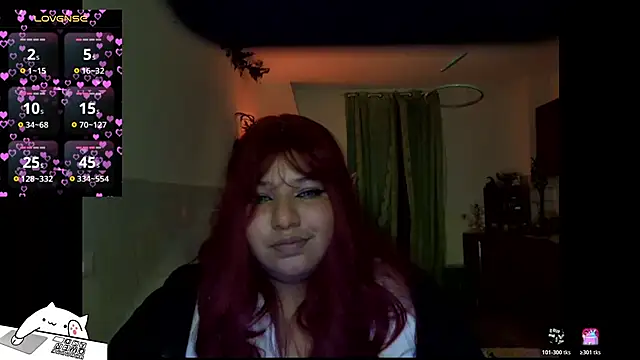 FullSizeQueen online show from 10-18-25, 11:49