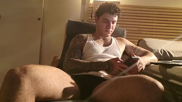 KevinWolf777 online show from 04-21-26, 11:51