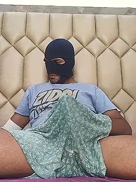 Mysterious Prince online show from 12-04-25, 06:01