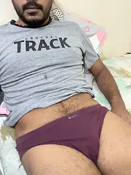 Handsome8677 online show from 10-27-25, 07:12