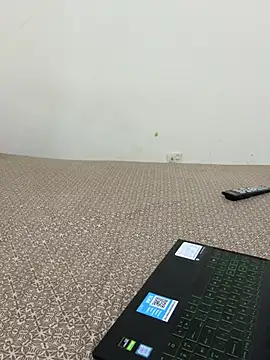 Handsome8677 online show from 02-24-26, 09:18