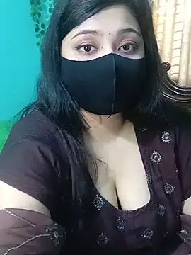 Snapshot of Porimoni22 chatting on 07-14-26, 02:05 Porimoni22 online show from 07-14-26, 02:05