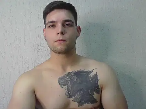 Snapshot of Zure-xxx chatting on 01-12-26, 06:24 Zure-xxx online show from 01-12-26, 06:24