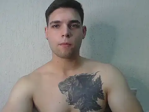 Snapshot of Zure-xxx chatting on 01-16-26, 04:11 Zure-xxx online show from 01-16-26, 04:11