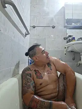 Rueditasss online show from 01-14-26, 03:12