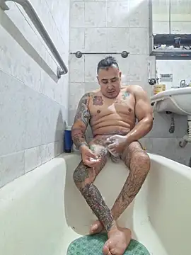 Rueditasss online show from 01-17-26, 05:01