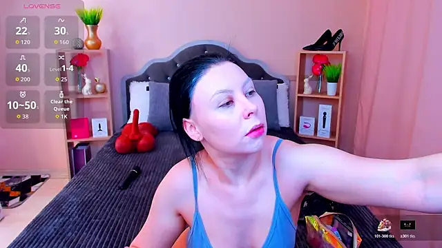 ChloeBrut online show from 11-10-25, 12:31