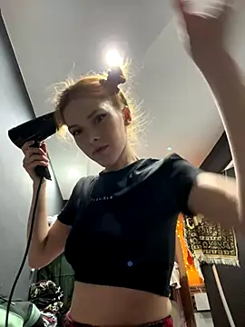 -bestie- online show from 10-26-25, 06:03