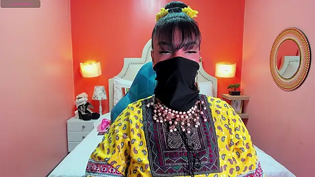 Iniya Parul online show from 10-31-25, 01:34