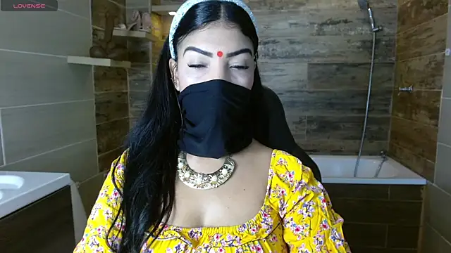 Snapshot of Iniya_Parul chatting on 06-01-26, 02:41 Iniya Parul online show from 06-01-26, 02:41