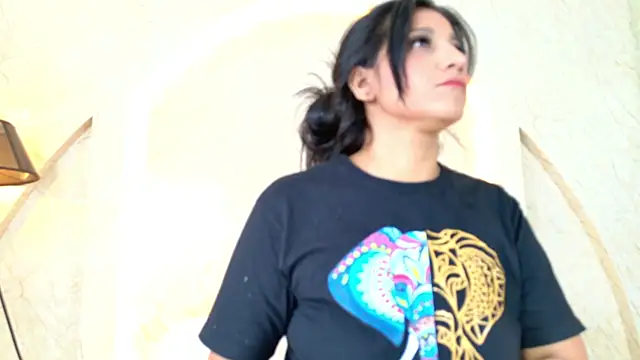 Snapshot of Antonella_Russo1 chatting on 07-03-26, 01:28 Antonella Russo1 online show from 07-03-26, 01:28