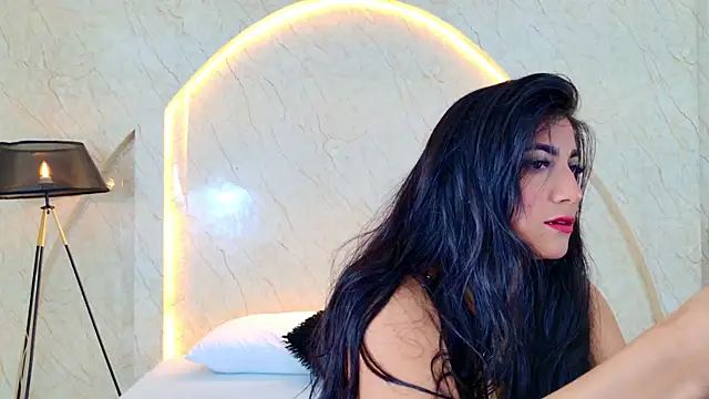 Snapshot of Antonella_Russo1 chatting on 07-11-26, 01:14 Antonella Russo1 online show from 07-11-26, 01:14