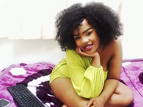 CHERRYWHITE23 online show from 10-16-25, 07:04