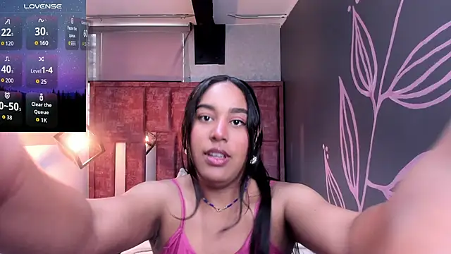 Rachel  Jonees online show from 10-21-25, 12:06