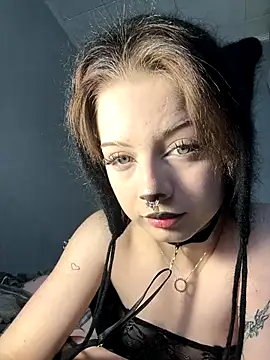 AnmiXHot online show from 10-29-25, 09:44