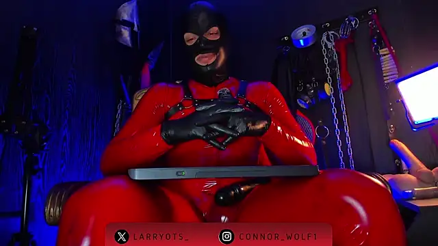 Snapshot of Master_Connor_BDSM chatting on 06-26-26, 10:36 Master Connor BDSM online show from 06-26-26, 10:36