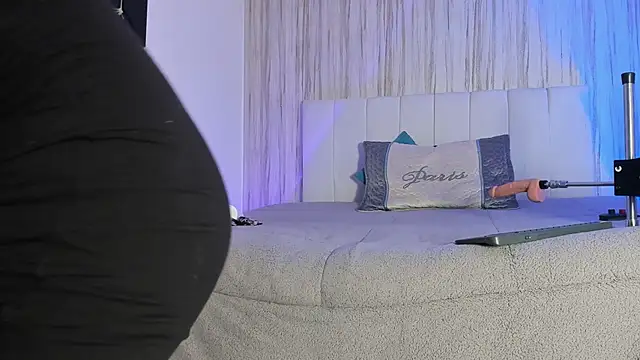 eimy angels online show from 10-27-25, 06:34