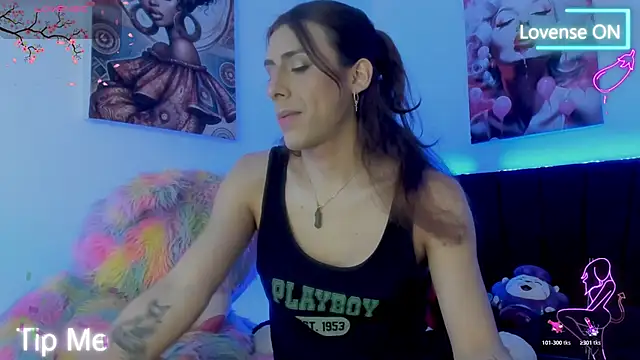 Ariadnne16 online show from 05-18-26, 10:04