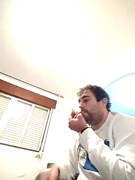 GluingPerson online show from 11-21-25, 01:48