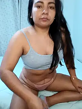 Snapshot of angie_velez1 chatting on 11-09-25, 01:26 angie velez1 online show from 11-09-25, 01:26