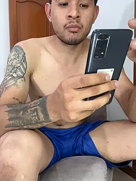 Snapshot of Rivera13xxx chatting on 04-08-26, 05:18 Rivera13xxx online show from 04-08-26, 05:18