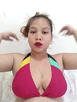 Snapshot of xxsexytitsxx chatting on 03-15-26, 05:13 xxsexytitsxx online show from 03-15-26, 05:13