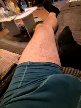 Snapshot of michindm chatting on 11-04-25, 06:23 michindm online show from 11-04-25, 06:23