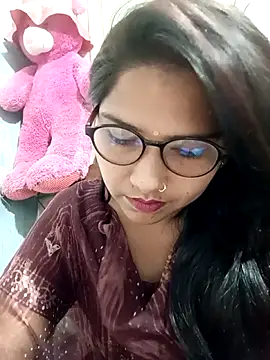 Vanshika1432 online show from 10-22-25, 06:13