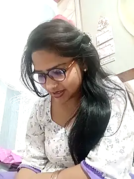 Vanshika1432 online show from 11-11-25, 05:13