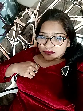 Vanshika1432 online show from 11-15-25, 02:42