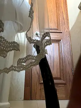 titi23557 online show from 10-25-25, 07:41