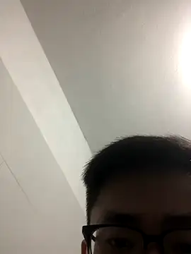 liamhn2k4 online show from 10-16-25, 01:34