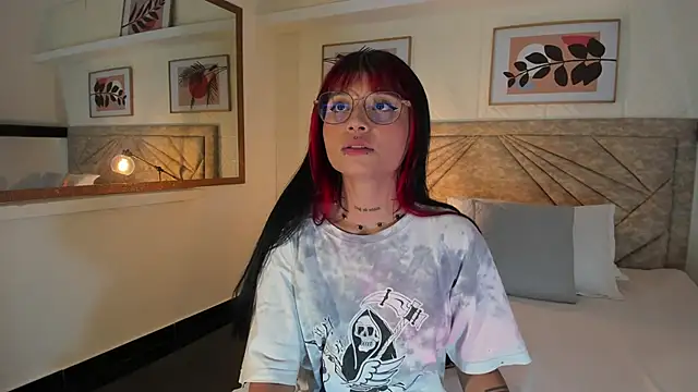 Emma duff online show from 03-03-26, 07:42