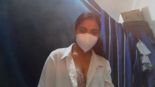 shainiasha1 online show from 06-07-26, 03:05