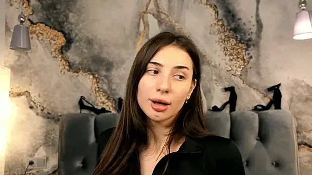 Chloewilldd online show from 10-23-25, 06:28