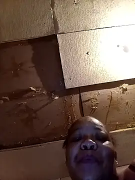 boobsqueenxo online show from 01-08-26, 07:49