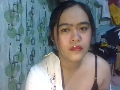 Snapshot of XxImSexyVera07xX chatting on 10-18-25, 04:08 XxImSexyVera07xX online show from 10-18-25, 04:08