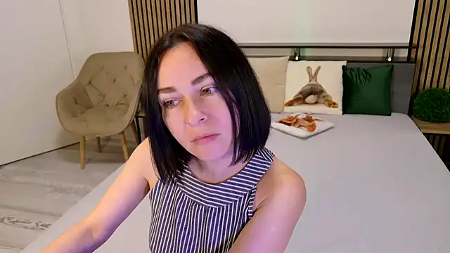 Snapshot of DitaNoir chatting on 07-16-26, 06:19 DitaNoir online show from 07-16-26, 06:19