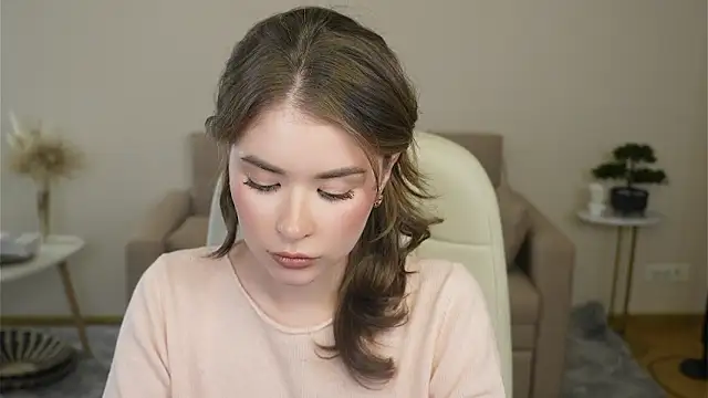 Snapshot of JanetPaxson chatting on 10-18-25, 02:18 JanetPaxson online show from 10-18-25, 02:18