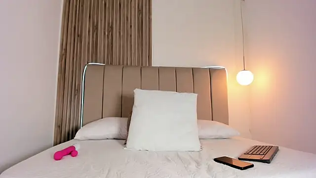 EvaaSinclair online show from 03-14-26, 08:14