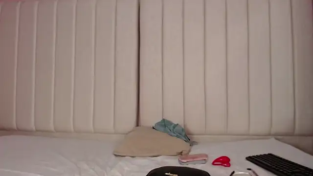 miel alisha online show from 11-13-25, 12:48