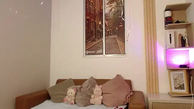 Snapshot of miel_alisha chatting on 06-11-26, 12:25 miel alisha online show from 06-11-26, 12:25
