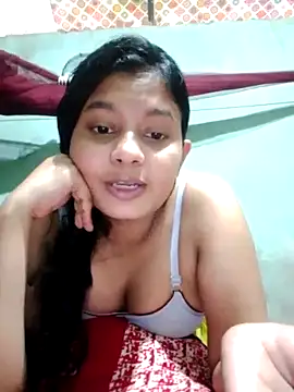 Snapshot of sexylive1100 chatting on 10-24-25, 08:33 sexylive1100 online show from 10-24-25, 08:33