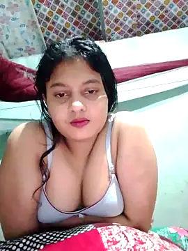 Snapshot of sexylive1100 chatting on 10-24-25, 08:38 sexylive1100 online show from 10-24-25, 08:38