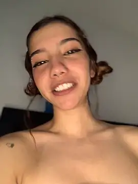 MiaaCute- online show from 03-07-26, 11:35